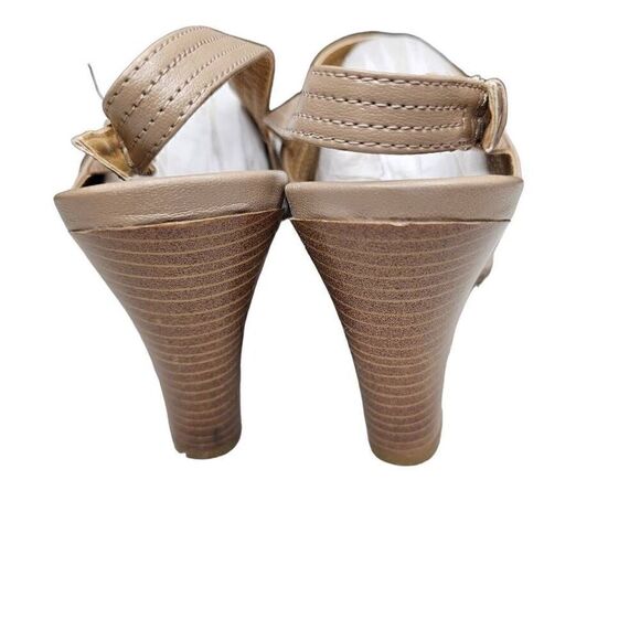 CROFT & BARROW Tan strappy heeled Sandals Size 7.5 - Picture 6 of 10